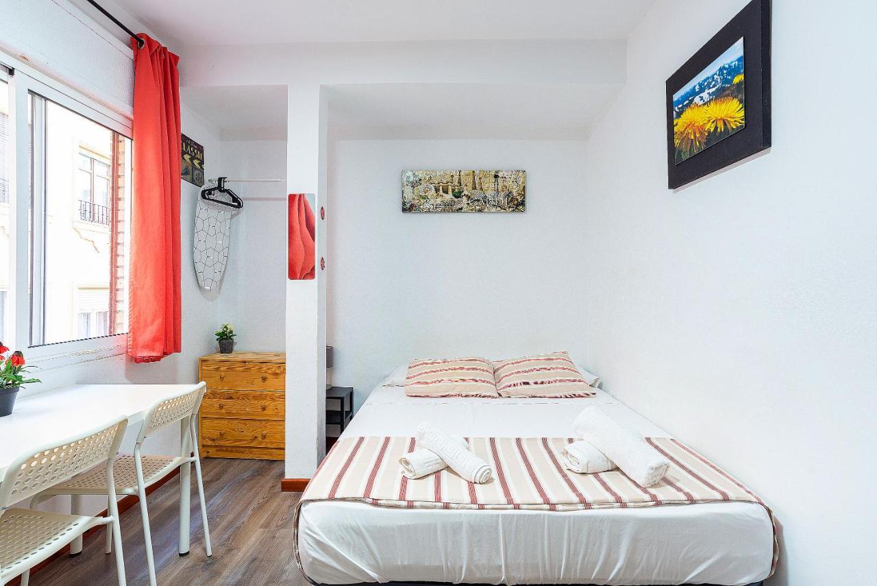 Rooms Young People Only, Soho Citycenter Málaga Eksteriør bilde